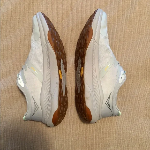 HOKA Transporter Men's Running Shoes - Gray and Green - Picture 3 of 5